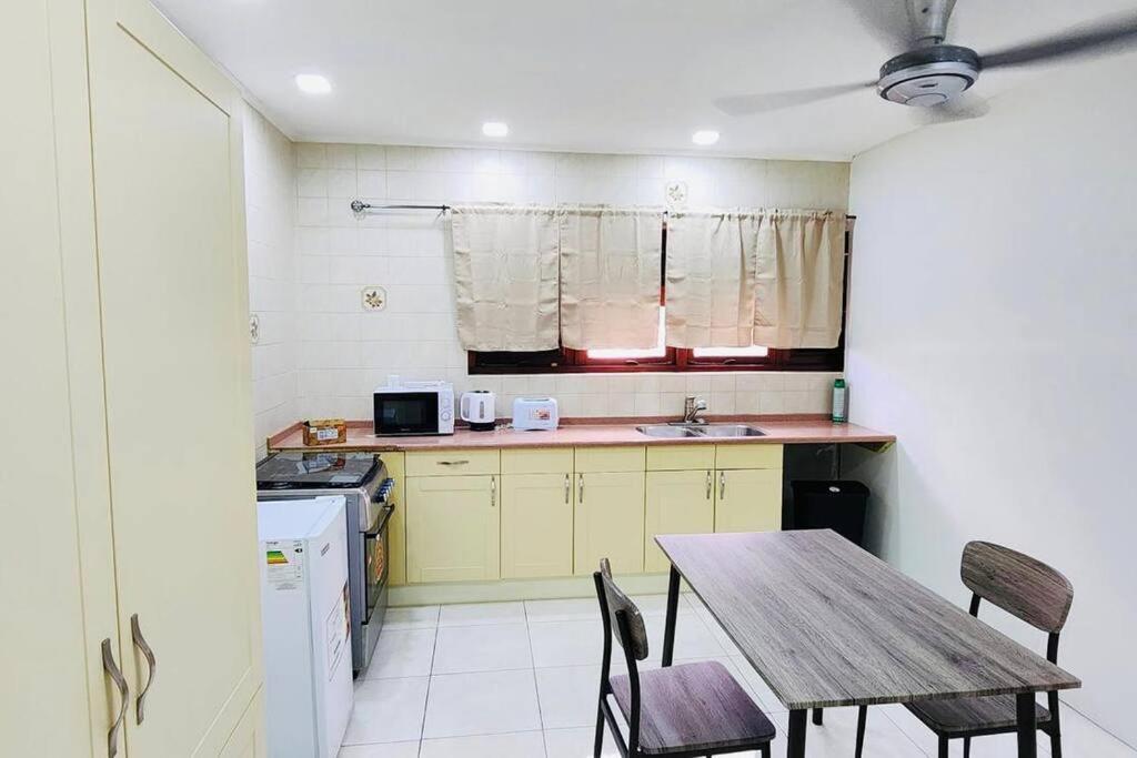 Vibrant Studio Near The Beach Jan Thiel Ngoại thất bức ảnh